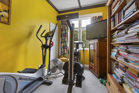 Photo of property in 403 Opunake Road, Cardiff, Stratford, 4391