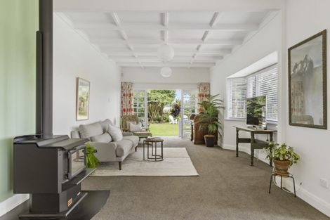 Photo of property in 4 Crossley Street, Katikati, 3129