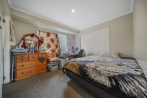 Photo of property in 43a Porchester Road, Papakura, 2110