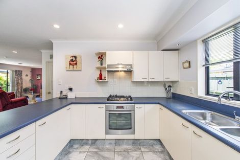 Photo of property in 60 Mauger Drive, Heathcote Valley, Christchurch, 8022