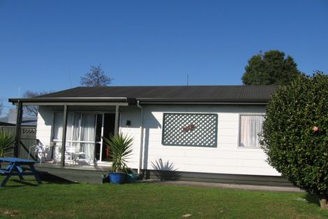 Photo of property in 4 Lickfold Lane, Pukete, Hamilton, 3200