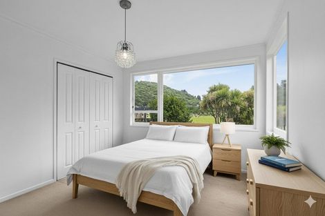 Photo of property in 2 Capstan Lane, Whitby, Porirua, 5024