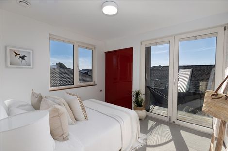Photo of property in 11 Church Square, Addington, Christchurch, 8024