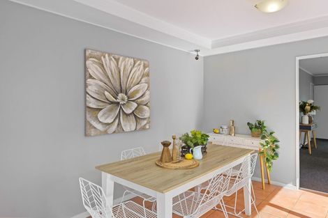 Photo of property in 167 Tutere Street, Waikanae Beach, Waikanae, 5036