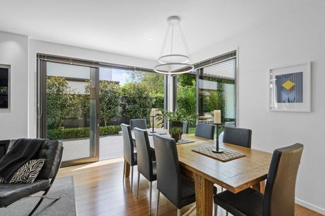 Photo of property in 51 Innes Road, St Albans, Christchurch, 8052