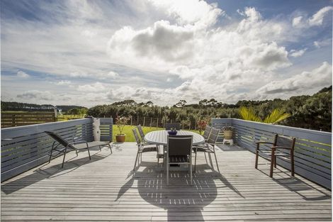 Photo of property in 142 Shelly Beach Road, Shelly Beach, Helensville, 0874