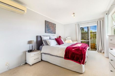 Photo of property in 90 Deep Creek Road, Torbay, Auckland, 0630