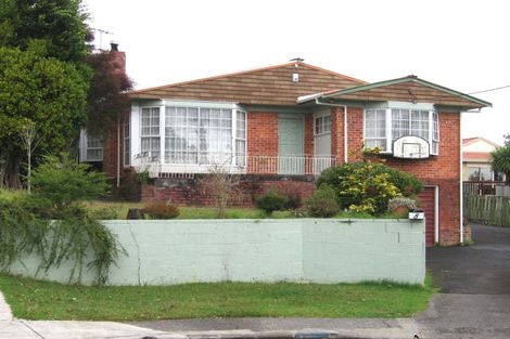 Photo of property in 8 Christina Avenue, Te Atatu South, Auckland, 0602
