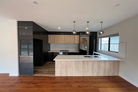 Photo of property in 9 Ti Kouka Place, Te Atatu Peninsula, Auckland, 0610