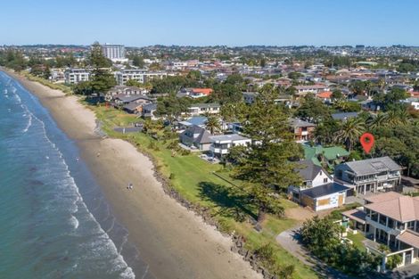 Photo of property in 11 Noel Avenue, Orewa, 0931