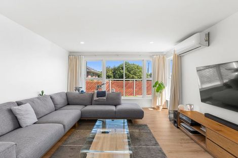 Photo of property in 105 Springs Road, Hornby, Christchurch, 8042