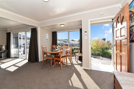 Photo of property in 213 Newcastle Road, Grandview Heights, Hamilton, 3200