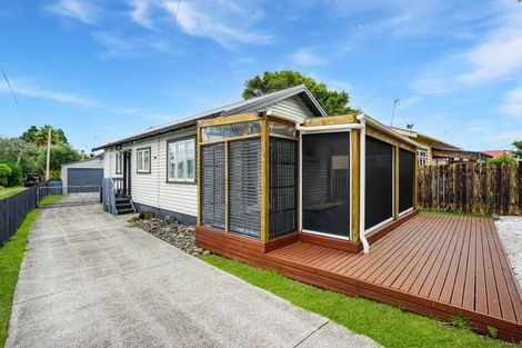 Photo of property in 3a Birdwood Road, Pukekohe, 2120