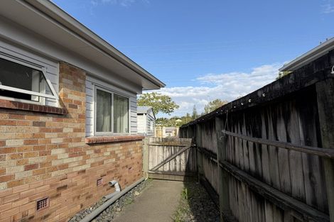 Photo of property in 1/132 Archers Road, Glenfield, Auckland, 0629