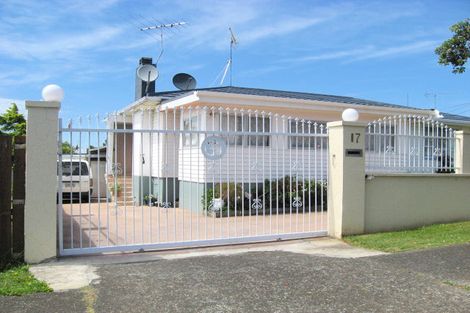 Photo of property in 17 Mountain Road, Mangere Bridge, Auckland, 2022