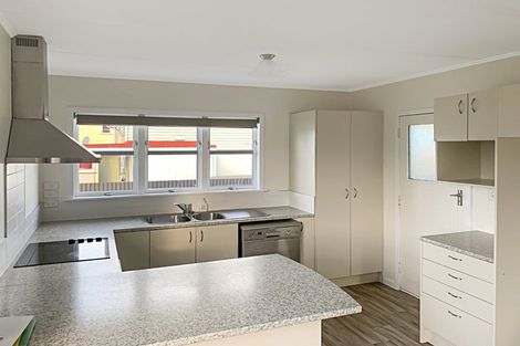 Photo of property in 34 James Street, Dannevirke, 4930