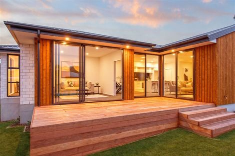 Photo of property in 4 Barnfields Close, Halswell, Christchurch, 8025