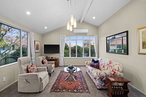 Photo of property in 30 Pukekura Place, Taradale, Napier, 4112