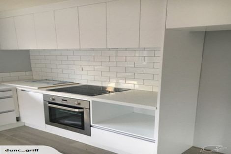 Photo of property in 11 Muscat Place, Henderson, Auckland, 0612