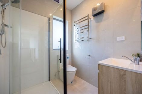 Photo of property in 18 Waka Street, Albany Heights, Auckland, 0632