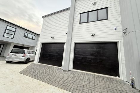 Photo of property in 9 Kirrama Place, Conifer Grove, Takanini, 2112