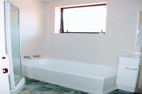 Photo of property in 53 Golf Road, Tahunanui, Nelson, 7011