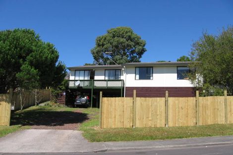 Photo of property in 14 Exeter Place, Unsworth Heights, Auckland, 0632