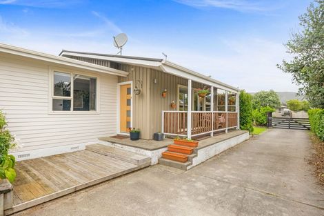 Photo of property in 3 Tawa Street, Waikanae, 5036