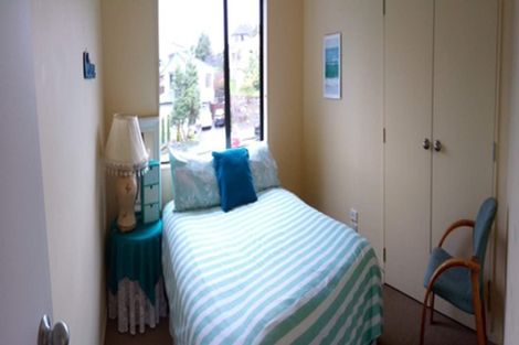 Photo of property in 8 Ruapehu Drive, Fitzherbert, Palmerston North, 4410