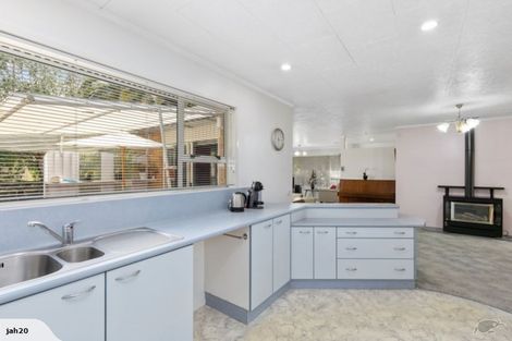 Photo of property in 46 Glen Road, Stokes Valley, Lower Hutt, 5019