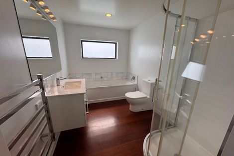 Photo of property in 29 Beach Road, Waikawa, Picton, 7220