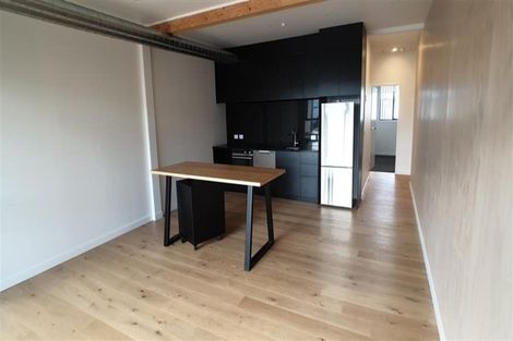 Photo of property in 8/165 Hobsonville Point Road, Hobsonville, Auckland, 0616