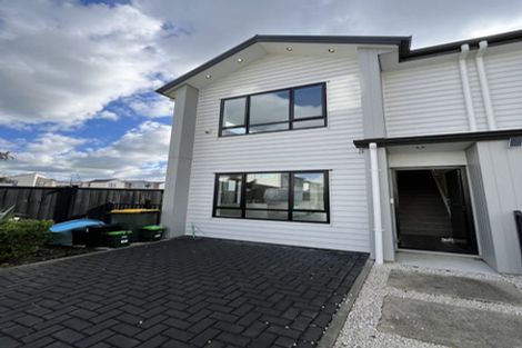 Photo of property in 22b Lumbarda Drive, Kumeu, 0810