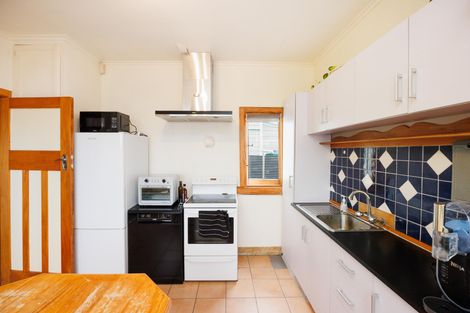 Photo of property in 40 Rongopai Street, Palmerston North, 4414