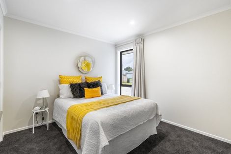 Photo of property in 38 Murray Ward Drive, Te Kauwhata, 3710