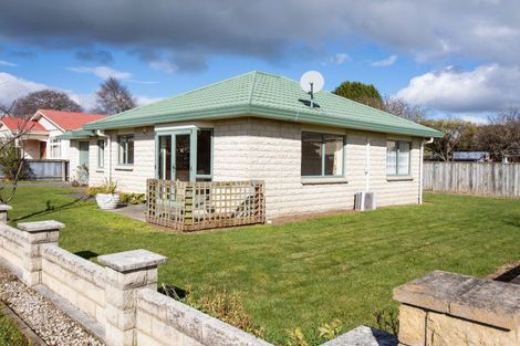 Photo of property in 9 Alexandra Street, Dannevirke, 4930