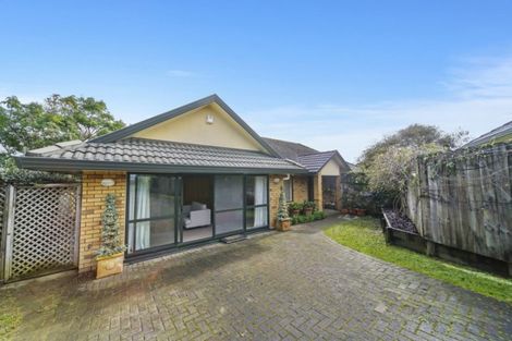 Photo of property in 1/20 Limerick Place, Dannemora, Auckland, 2016