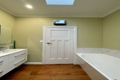 Photo of property in 30 Wilson Street, Newtown, Wellington, 6021