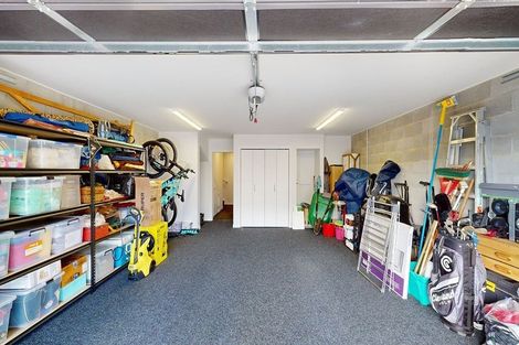 Photo of property in 2/74 Jubilee Road, Khandallah, Wellington, 6035