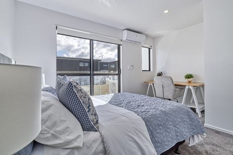 Photo of property in 4c Hepburn Road, Glendene, Auckland, 0602