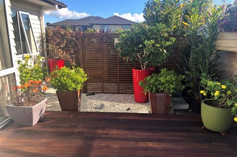 Photo of property in 82 Pohutukawa Parade, Riverhead, 0820