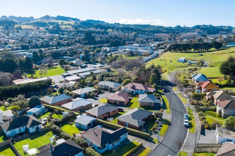 Photo of property in 44 Burgess Street, Green Island, Dunedin, 9018