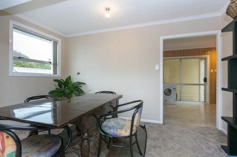 Photo of property in 69 Mould Street, Waitara, 4320