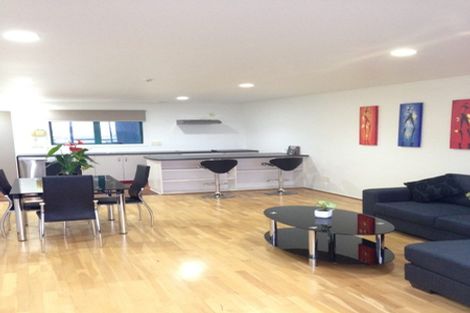 Photo of property in Santa Fe, 11/21 Day Street, Auckland Central, Auckland, 1010