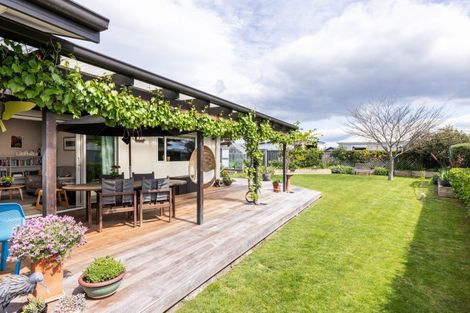 Photo of property in 4 Percy Berry Place, Havelock North, 4130
