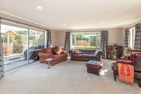 Photo of property in 7 Applefield Court, Northwood, Christchurch, 8051