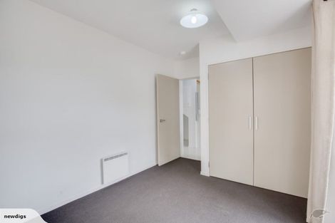 Photo of property in 3a Anderson Terrace, Mount Cook, Wellington, 6021