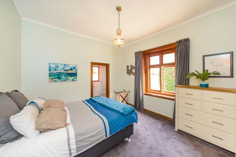 Photo of property in 10 Stanley Avenue, Palmerston North, 4414