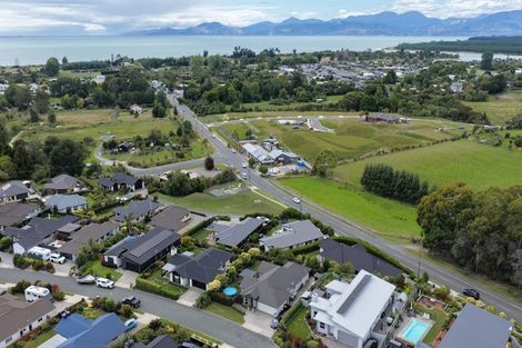 Photo of property in 13 Koi Crescent, Mapua, 7005