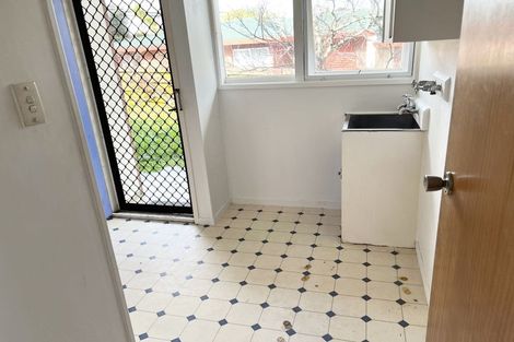 Photo of property in 348 Bucklands Beach Road, Bucklands Beach, Auckland, 2012